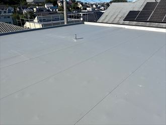川崎市麻生区千代ケ丘で暑くて仕方ない二階の陸屋根を断熱防水工事