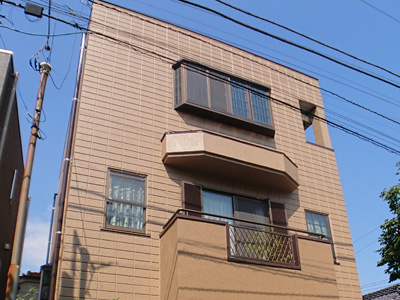 川崎市幸区塚越にて築19年になるALC外壁のお住まい、パーフェクトトップによる塗装工事を行いました
