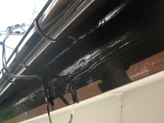 横浜市都筑区　破風板塗装　雨樋塗装　完工
