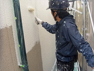 横浜市青葉区　屋根塗装　外壁塗装　　外壁塗装　下塗り