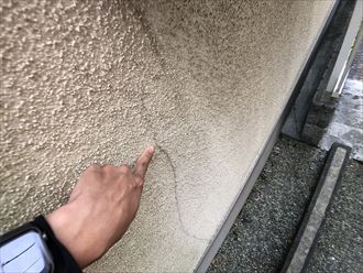 横浜市青葉区奈良でモルタル外壁の劣化を調査しました