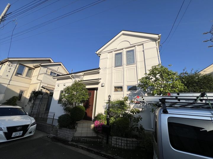 横浜市旭区川島町でパーフェクトトゥルーマット（05-90A）を使った外壁塗装メンテナンスを行いました！