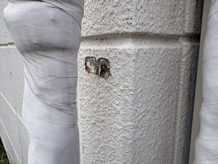 塗膜が剥がれたALC