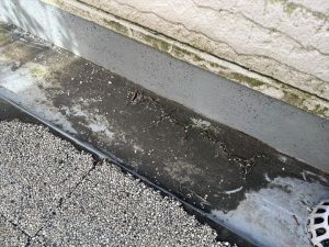 破れた防水