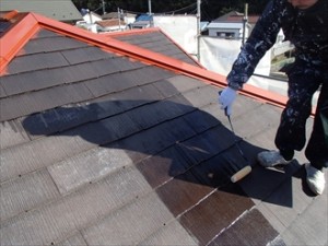屋根、シーラー塗布