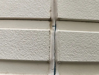 目地コーキングの肉痩せ