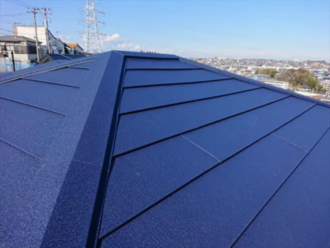 ガルバリウム鋼板屋根