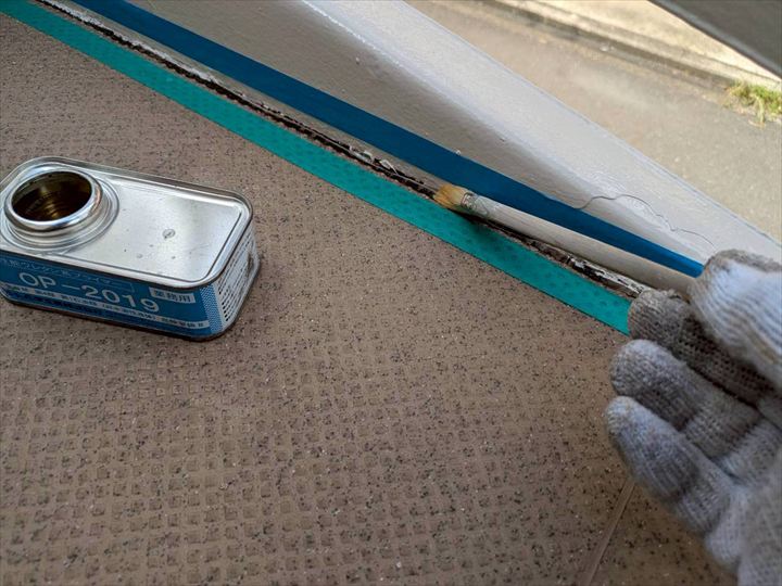 コーキングプライマー塗布