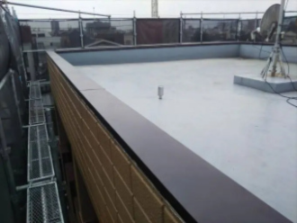 陸屋根のパラペット