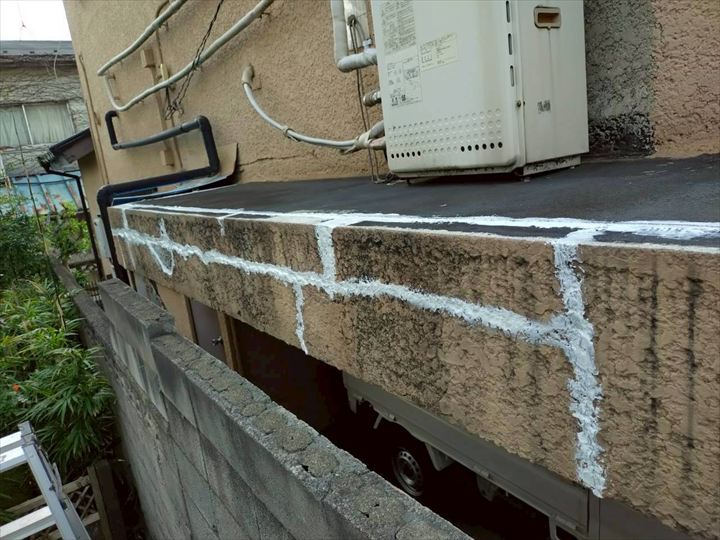 その他のひび割れはコーキング補修
