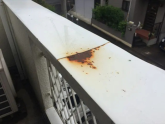 笠木のサビ