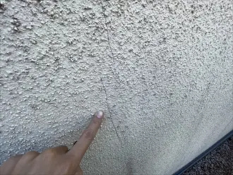 モルタル外壁のひび