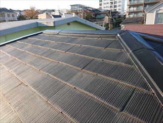 勾配が緩い屋根にスレートは使用できない場合があります