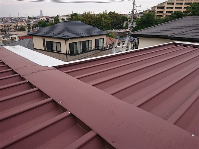 折板屋根は錆が回ったら塗装が無意味になる事もあります