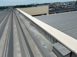 陸屋根の笠木