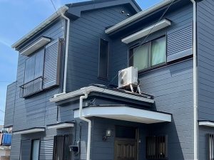庇のある住宅