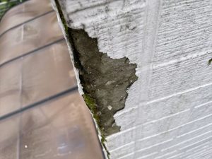 雨漏りで崩れたサイディング