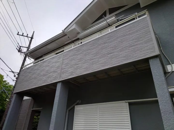 ベランダの腰壁