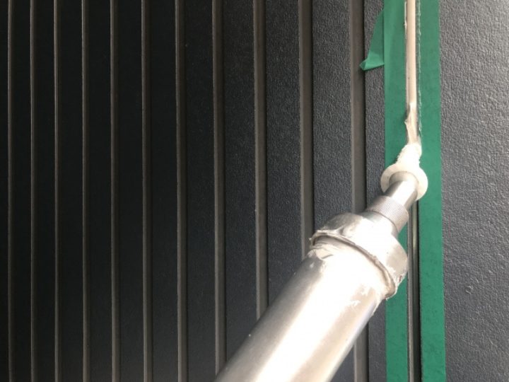 シーリングの打ち込み