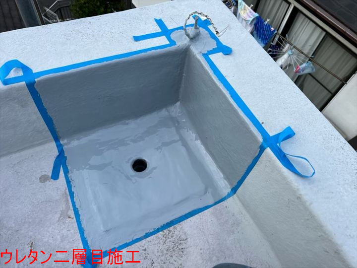 ウレタン二層目施工
