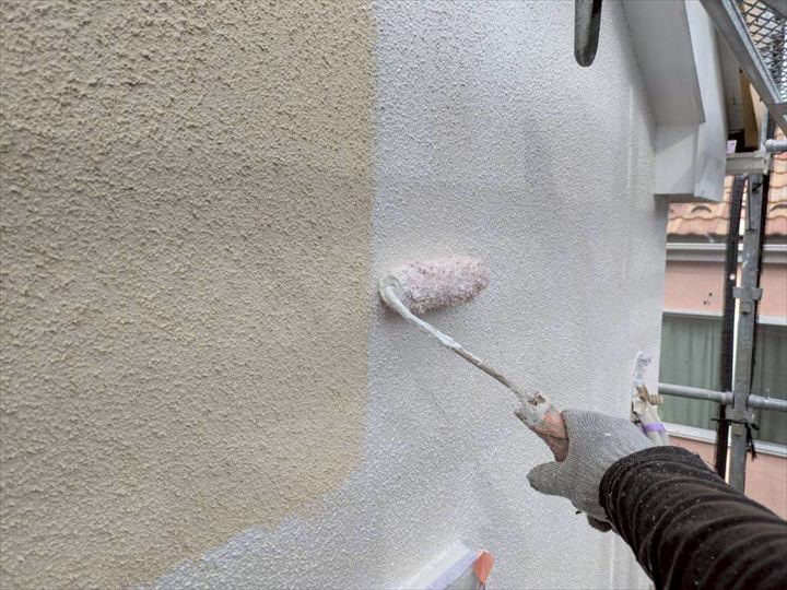 亀裂補修効果のある下塗り工程