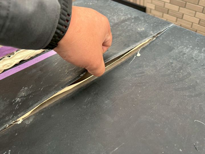 笠木内部コーキング処理