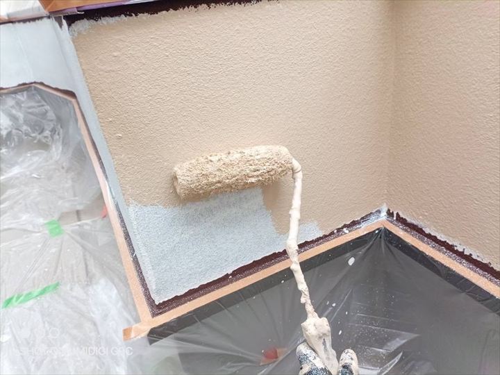 中塗り：パールブラウンでベースを形成