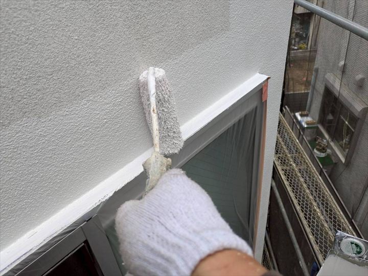 ダンネストで中塗り