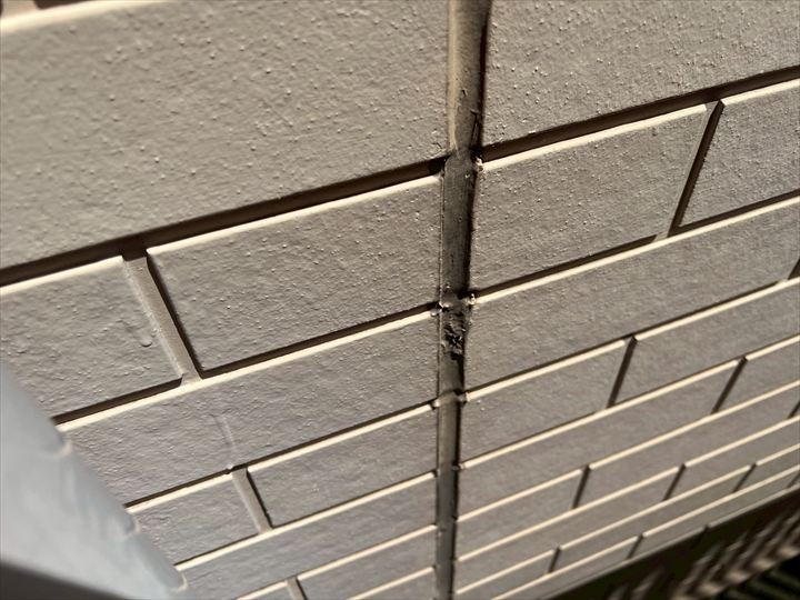 汚れたコーキング