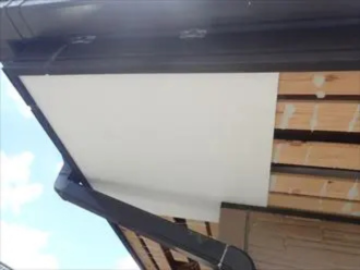 軒天に使用されているケイカル板