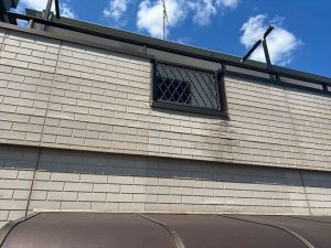 水が入って浮いたサイディング