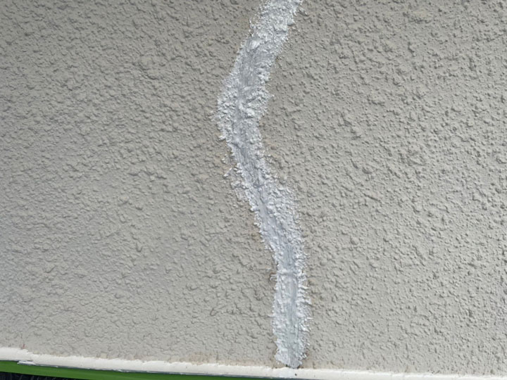 ひび割れの補修