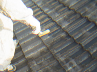 セメント瓦屋根への屋根塗装、シーラー