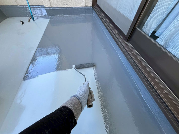 トップコートの塗装