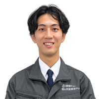 村上　秀虎
